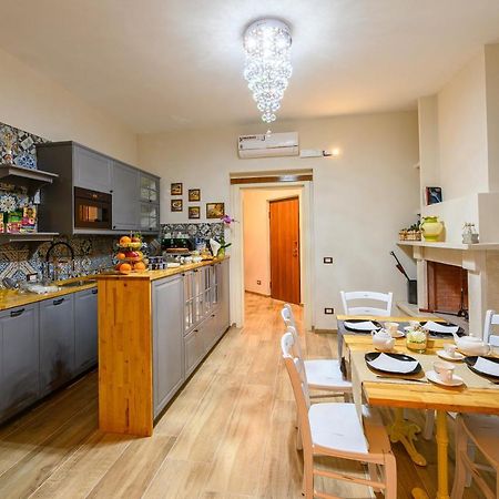 سان جيوفانّي تْيَتينو Casa De Campo B&B المظهر الخارجي الصورة