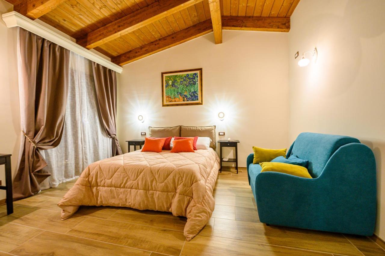 سان جيوفانّي تْيَتينو Casa De Campo B&B المظهر الخارجي الصورة